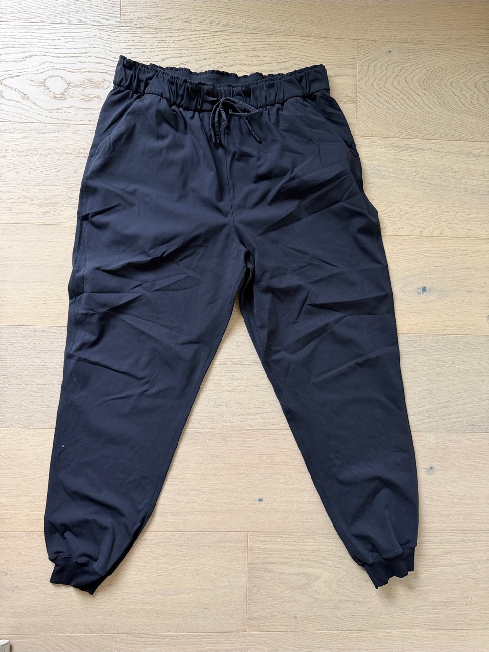 Women’s Black Lululemon Joggers - Elastic Waist Drawstring